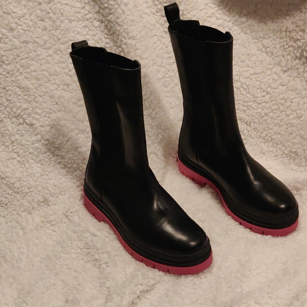 New! Schuhengel Leather Black and Pink Platform Women's Boots Side Elastic Y2K
